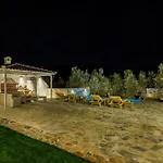 ヴィラ Luxury Rafael *