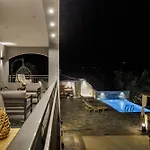 Luxury Rafael ヴィラ *