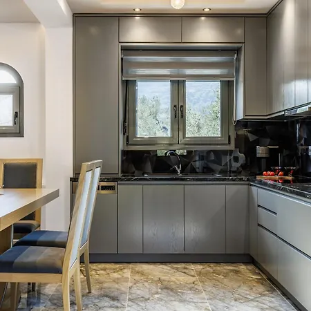 فيلة Luxury Rafael