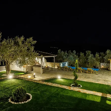 Luxury Rafael فيلة *