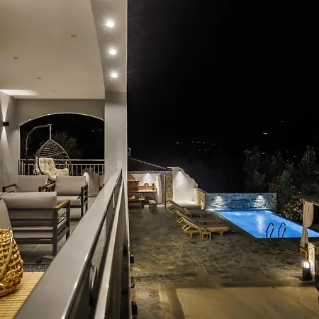 فيلة Luxury Rafael *