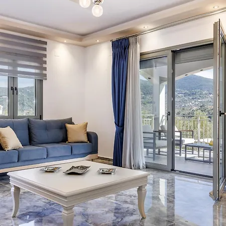 فيلة Luxury Rafael *