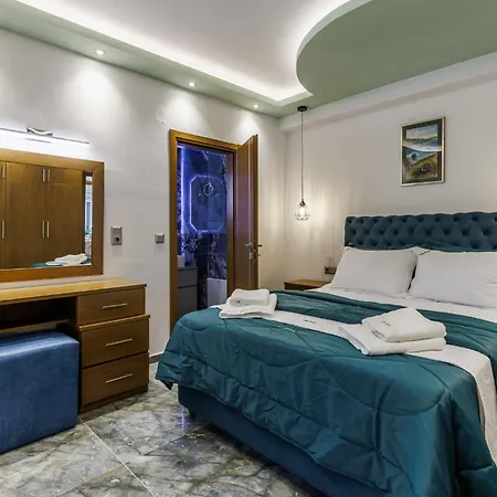 Luxury Rafael
