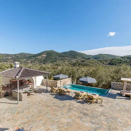 Luxury Rafael Villa *