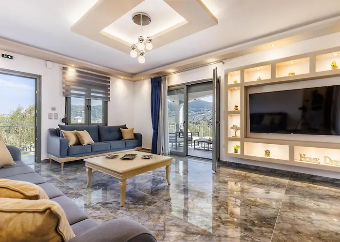 Luxury Rafael Villa Skopelos Town