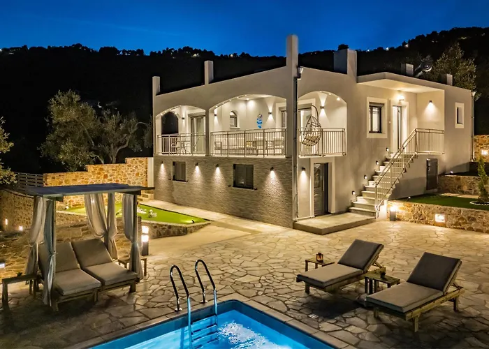 Luxury Rafael Villa