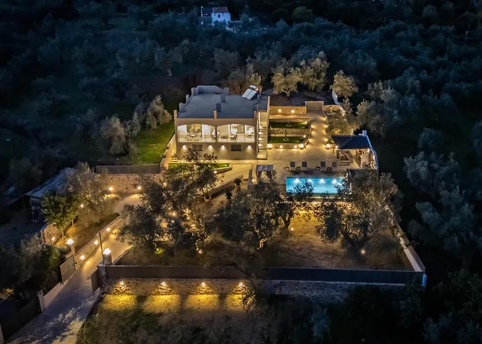 Luxury Rafael Szkópelosz