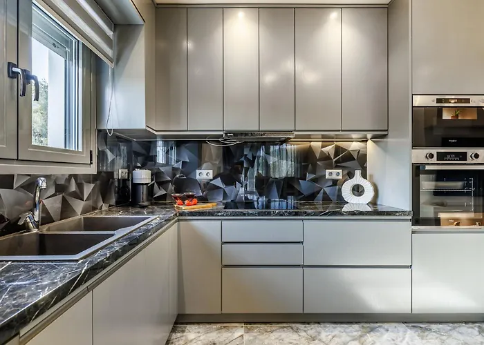 Luxury Rafael 别墅 *