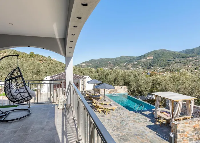 Luxury Rafael Villa Skopelos Town
