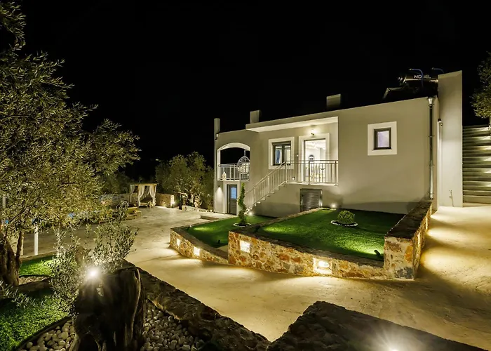 Luxury Rafael * Skopelos Town